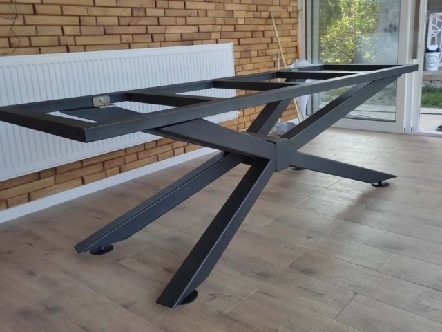 Metalni Nogari 011